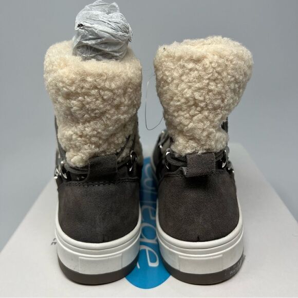 Aqua  College Sachi Waterproof Bootie - Picture 5 of 11